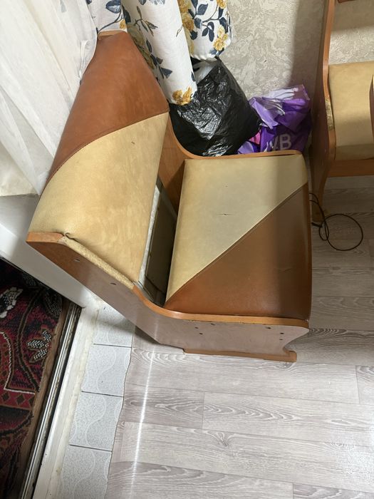 Продается куханный стол