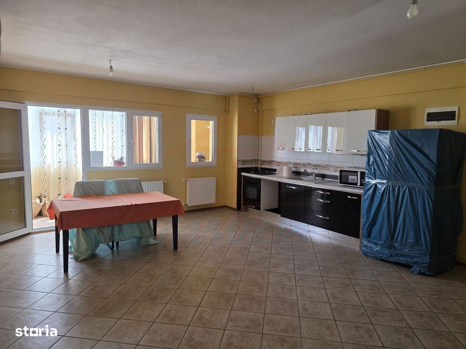Vanzare apartament cu 3 camere, zona(General), sup. 98 mp, pret 120.00