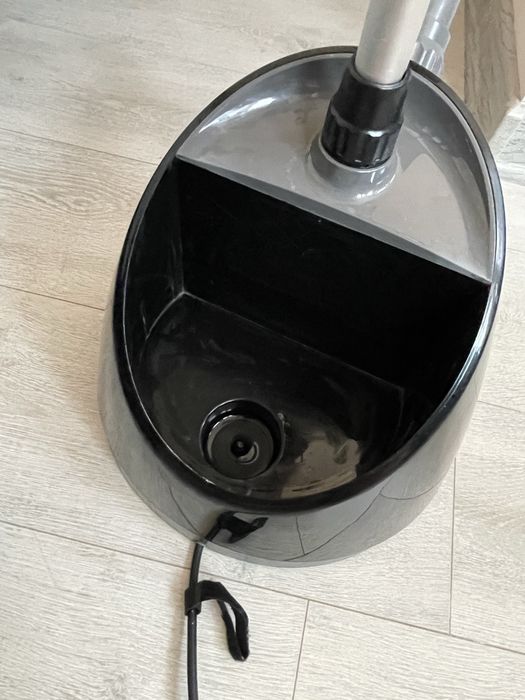 Срочно продам отпариватель марки Tefal