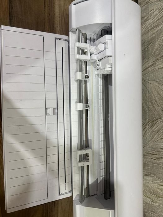 Плоттер Cameo plus 5