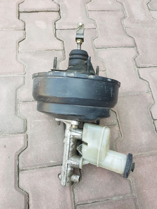 Генератор на Toyota Caldina