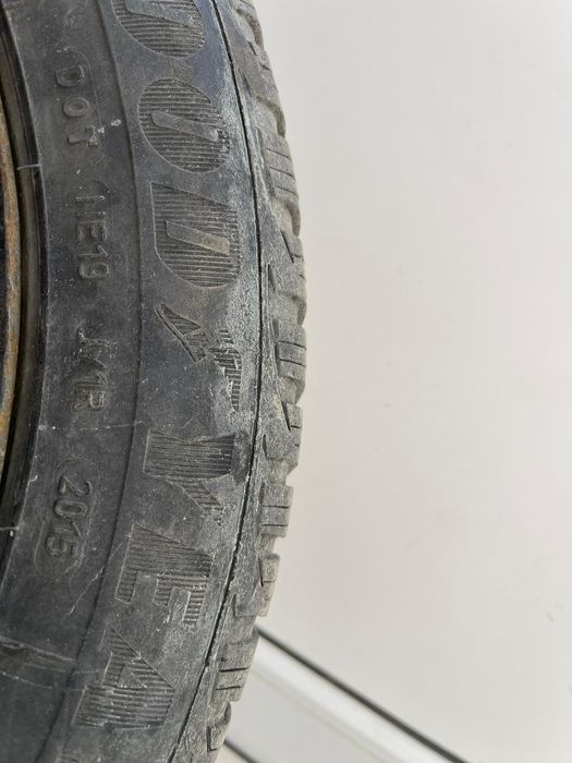 Roti iarna BMW seria 1 195/55/16 + 4cauciucuri Vară