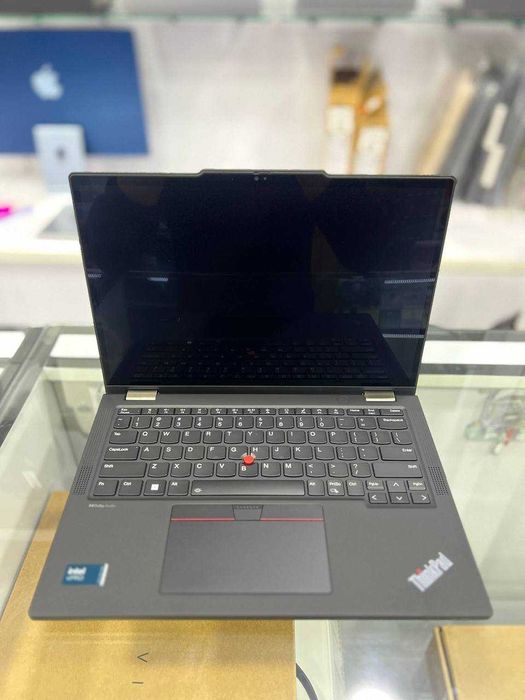Lenovo ThinkPad X13 Core™ Ultra 7