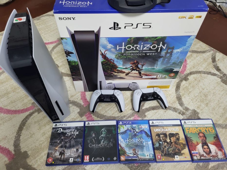 Сони плейстейшен 5 с дискоми