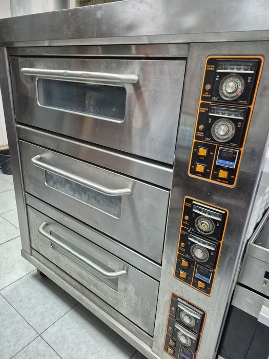 Профессиональная печь.