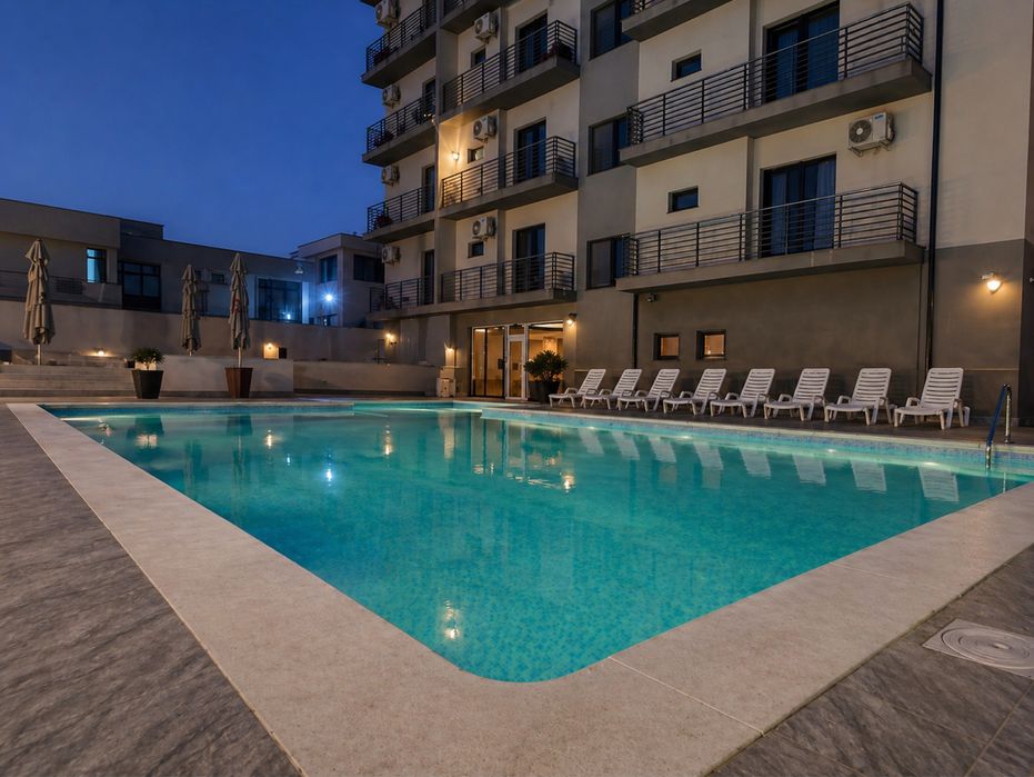 Cazare Mamaia Nord hotel Kharisma Langa alezzi