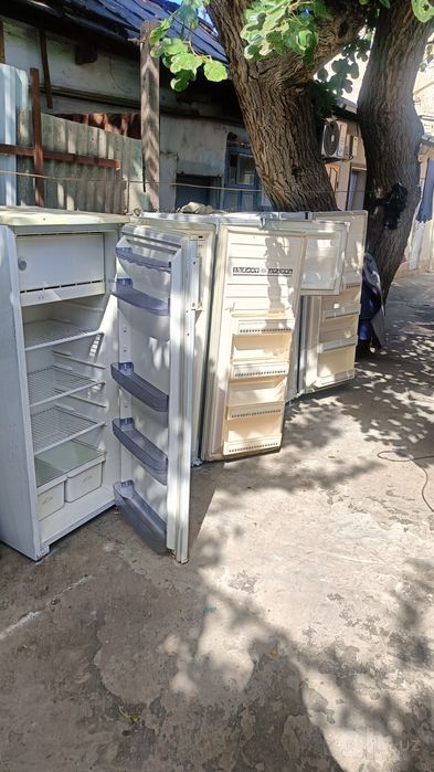 Прадаетса холодильники. Бу
