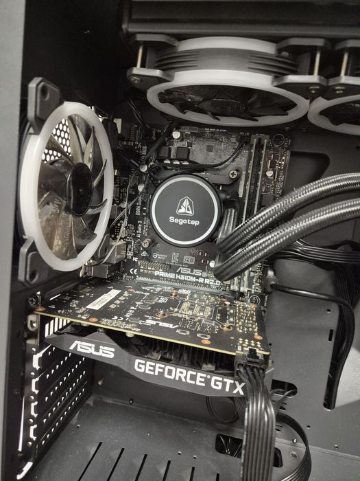 Vand PC Gaming 144Hz  I5-9600K, GTX 1660 Super,  16 GB Ram