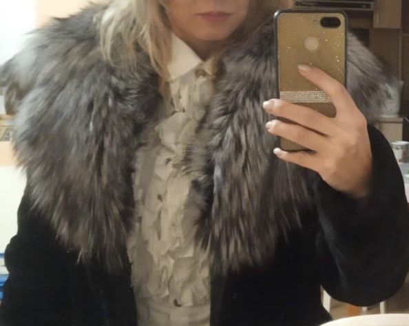 Шуба мутон продаю