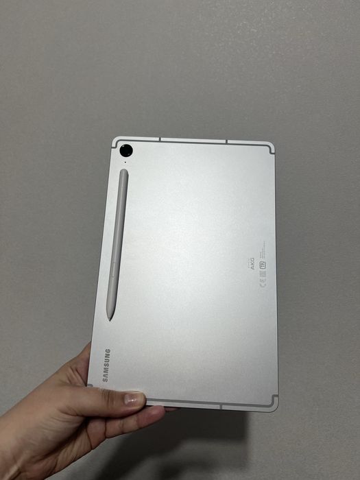 Планшет Samsung Galaxy Tab S9Fe
