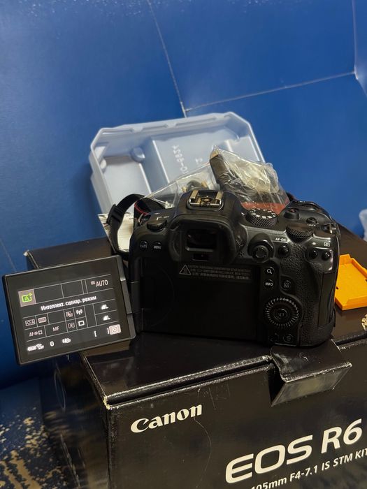 Canon R6 body r6