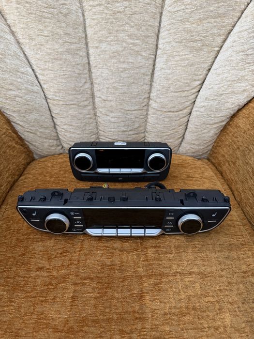 Panou clima / Climatronic Audi Q7 4M 2015-2020