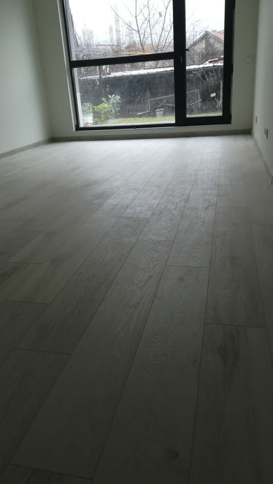 Професионален монтаж на паркет