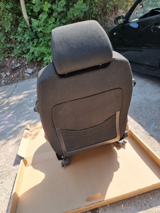Дълбоко RECARO за двуврата