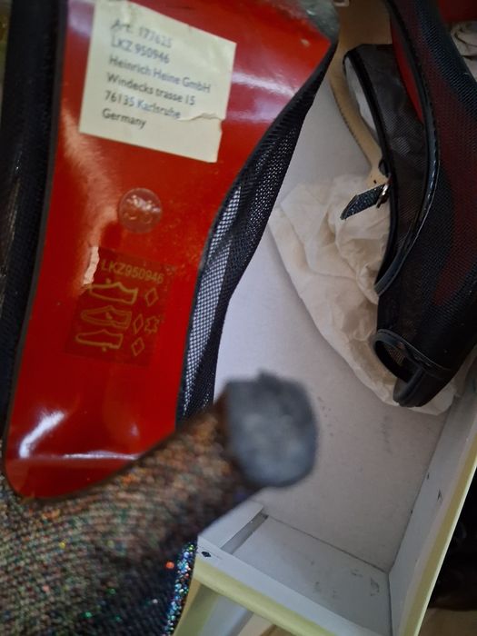 Модные босоножки