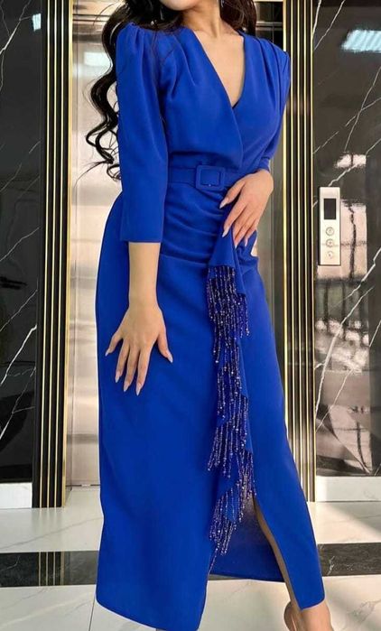 Красивое вечернее платье