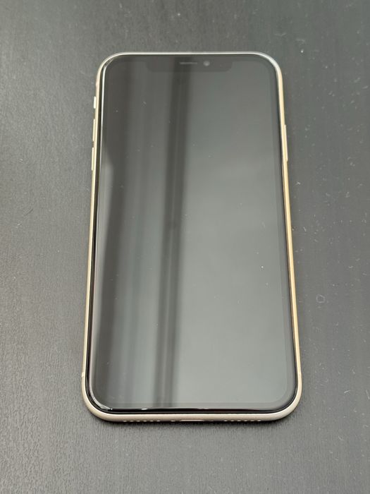 Продам iphone 11