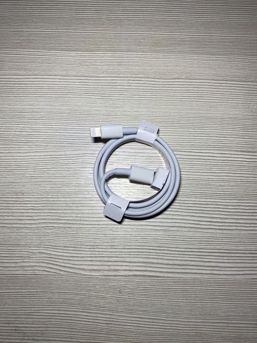 Провод iPhone зарядки