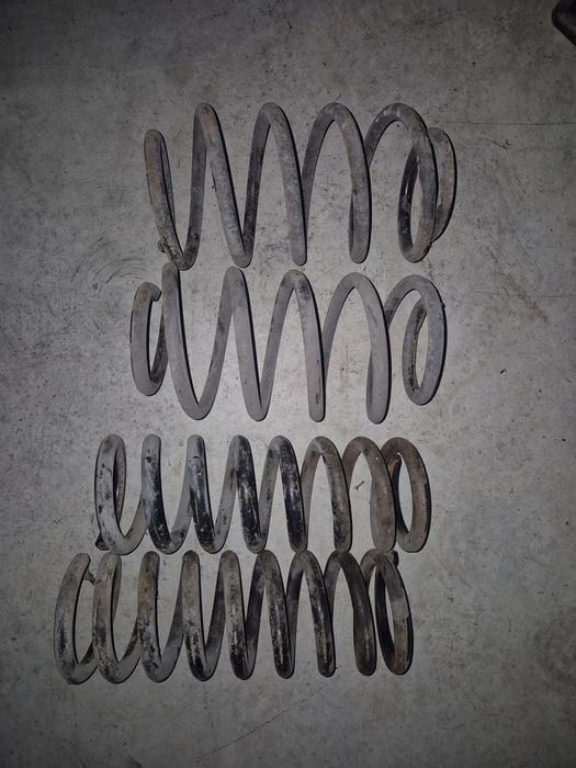 Оригинално окачване Jeep Grand Cherokee WK