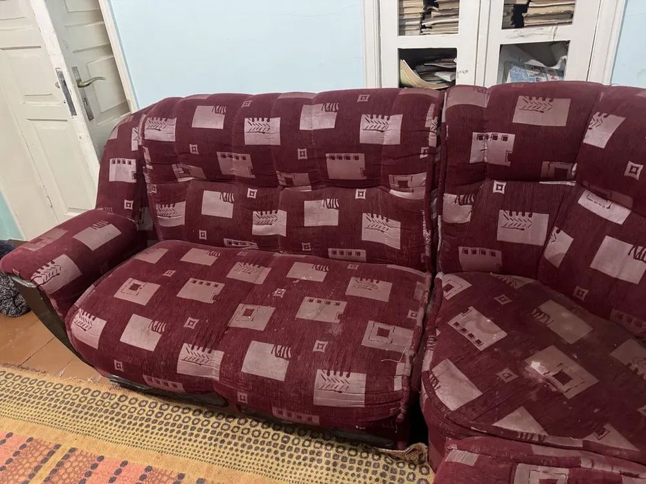 Divan uglovoy Shayxontohur Komolonda