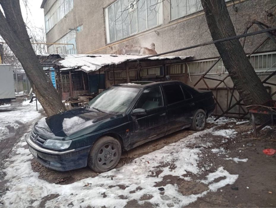 Продам автомобиль peugeot 605