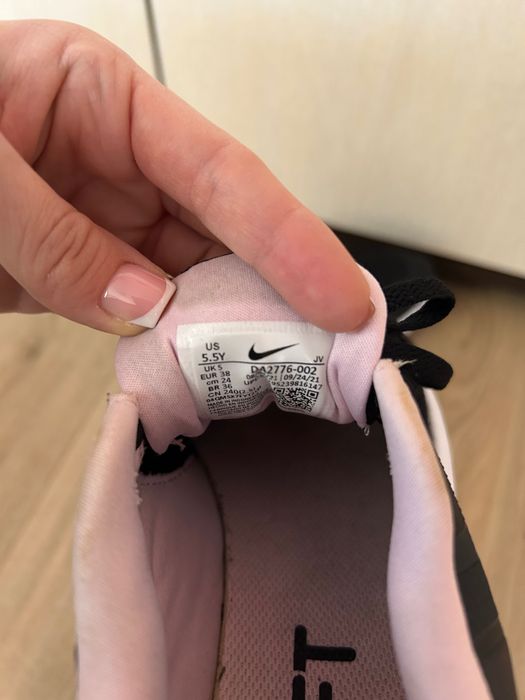 Маратонки Nike - 38