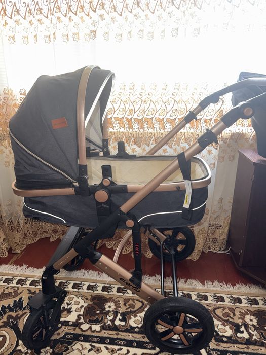 Детская коляска с автолюлькой