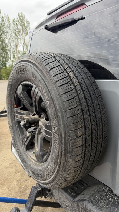 Продам шины  265/65/r17