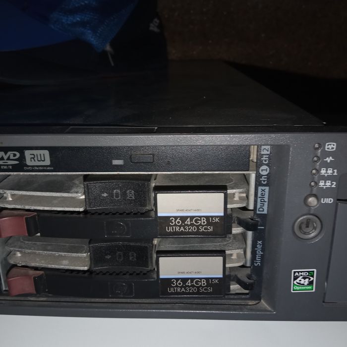 Сервер HP  сервер