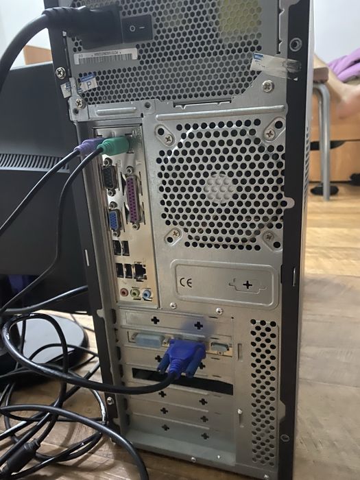 продаетс компютер