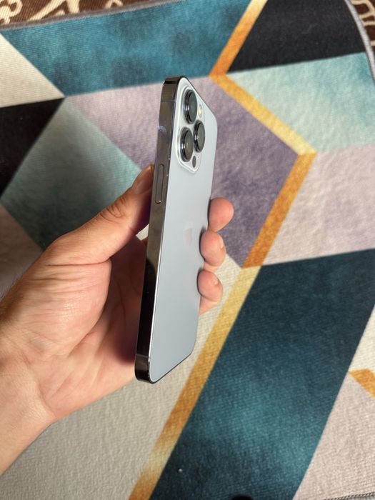 Продам Телефон Айфон 13 Pro 256Gb