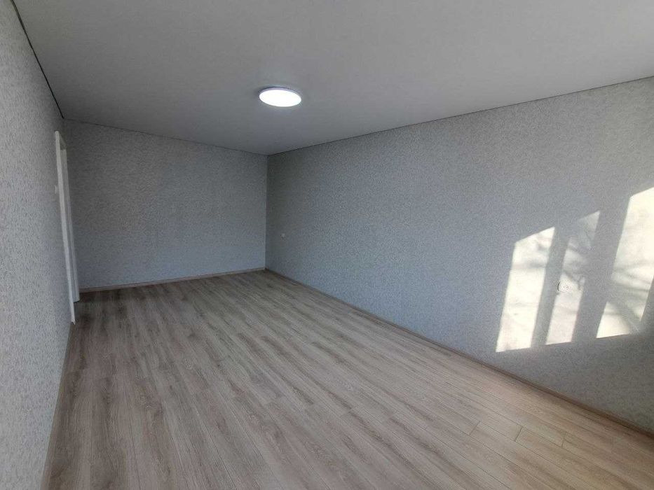 Продам 3х ком квартиру на КСК