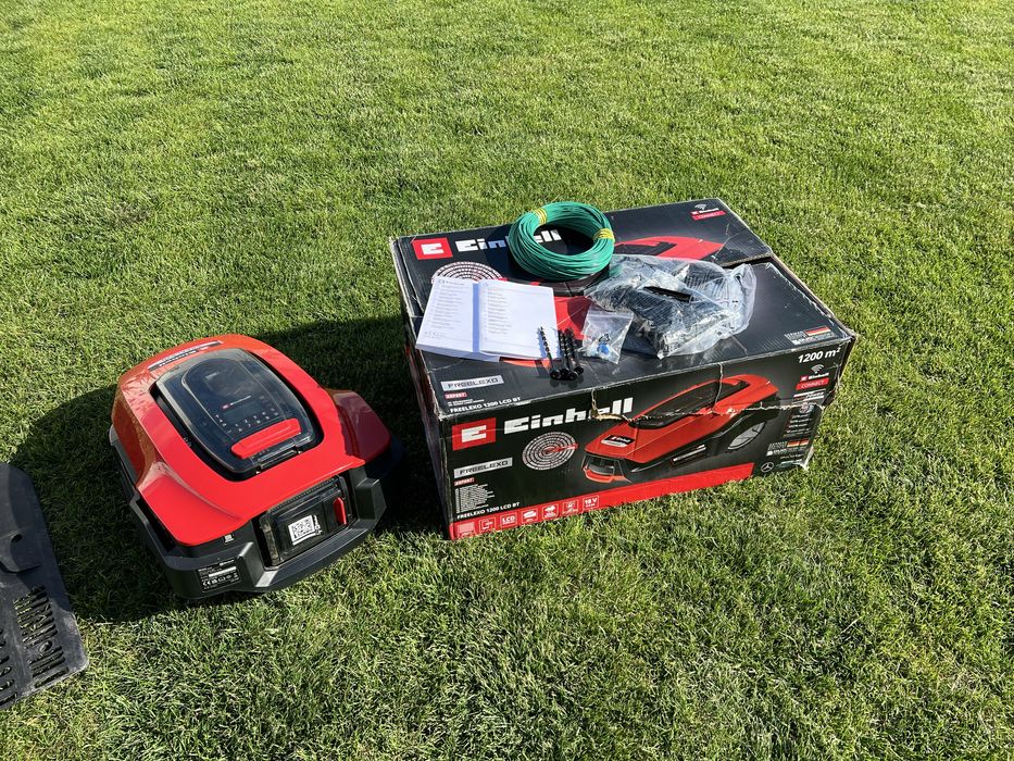 Robot tuns iarba Einhell