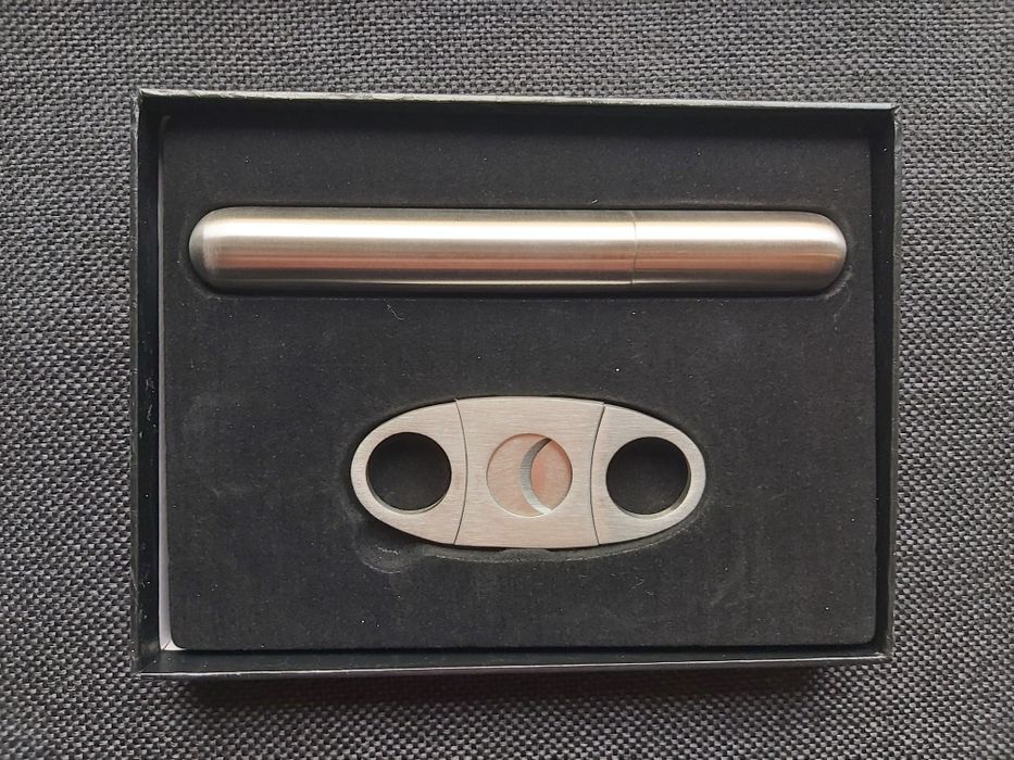 Комплект тубус и резачка за пури 3 цвята