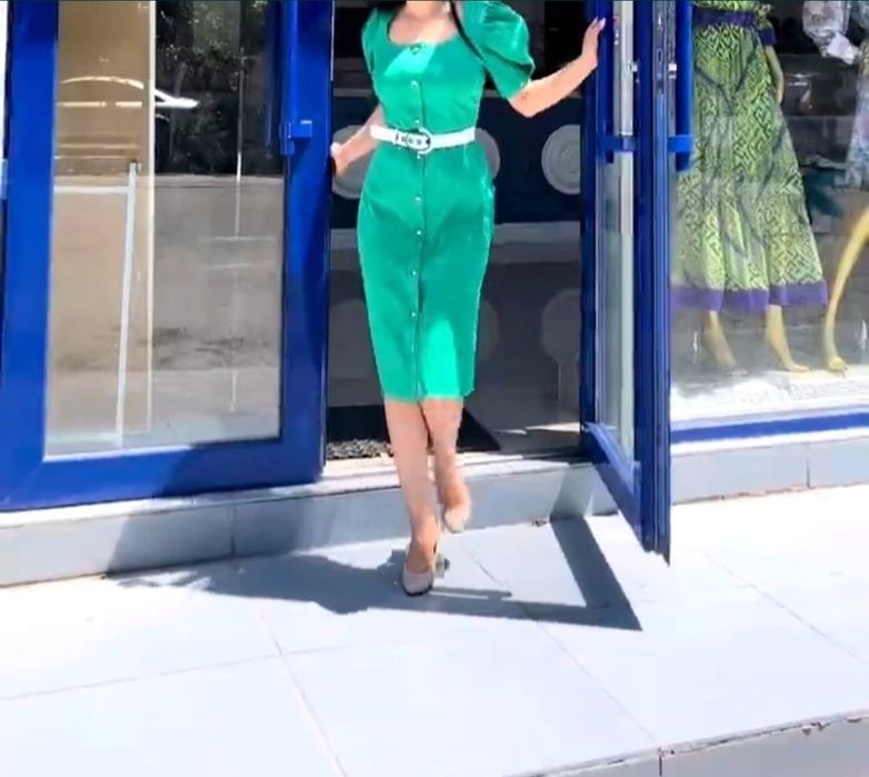 Платья размера 48-50 по 5000 тенге