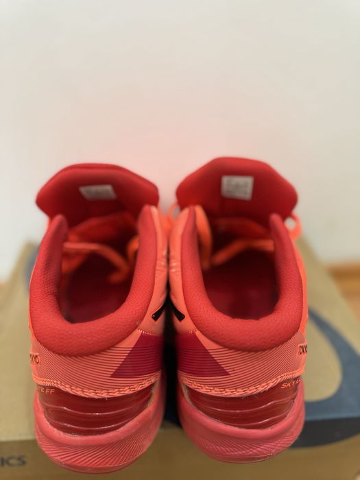Волейбол кроссовка asics tokyo