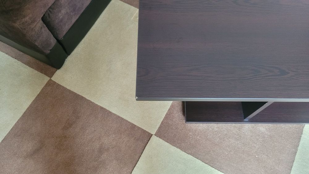 Кафява Холна   маса