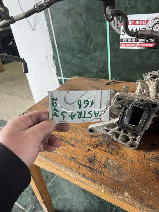 Pompa apa termostat opel astra j 1,6 d euro 6