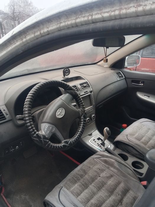 BYD F3 робот корола 2014 г