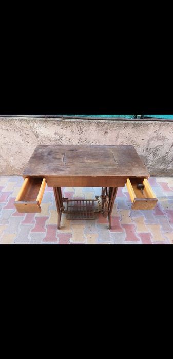 Стара шевна машина