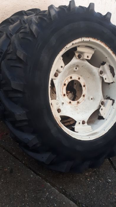 Anvelope tractor 16,9R34 International Utb