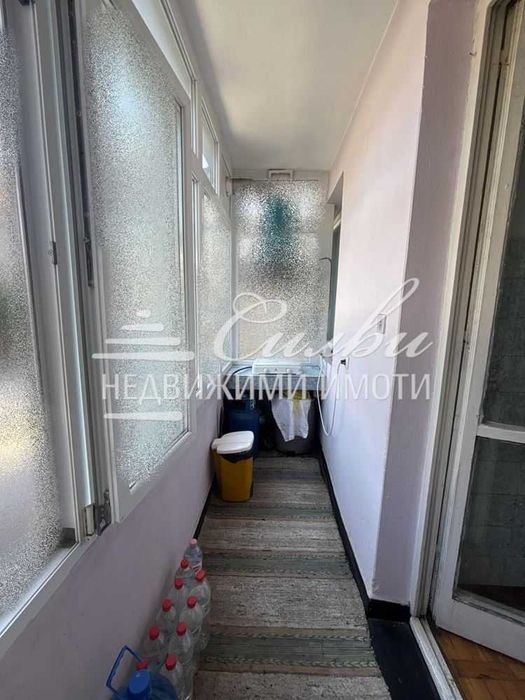 Продава се Четиристаен апартамент в Шумен, Математическа гимназия - 103 кв.м за 1787 €/кв.м - Снимка #14