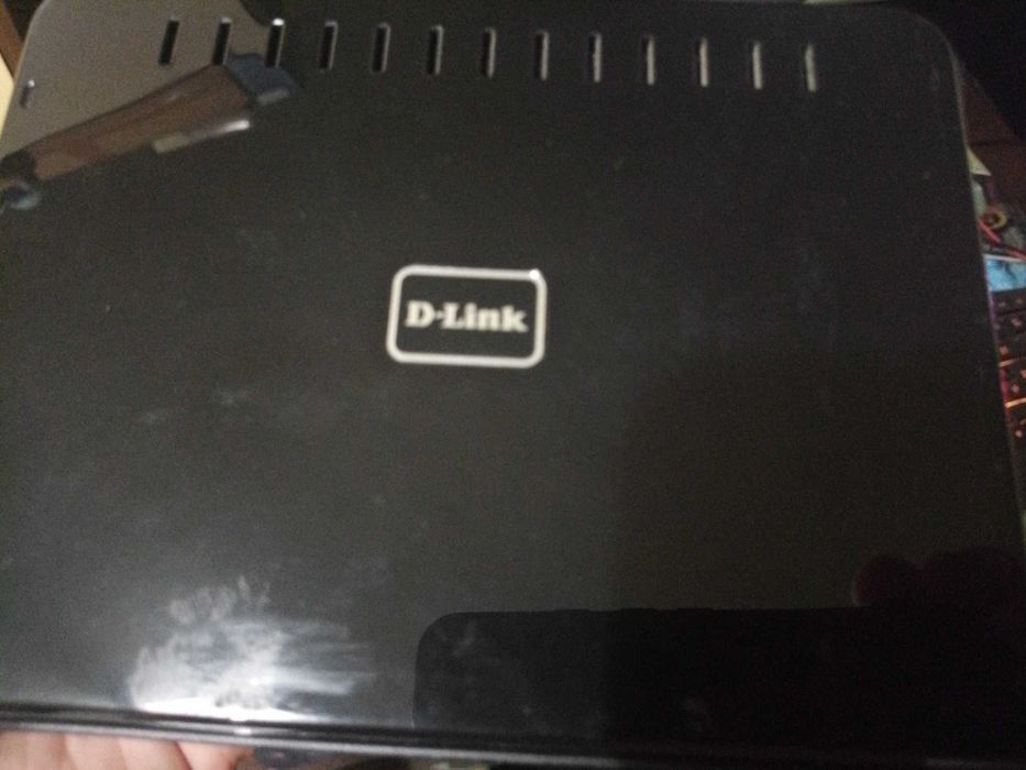 Router Wireless D-link n 300 mbs DIR 615 ca nou