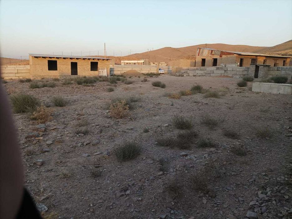 Автостанция Улугбек 20 сотых помещение цена 100000уе торг ест