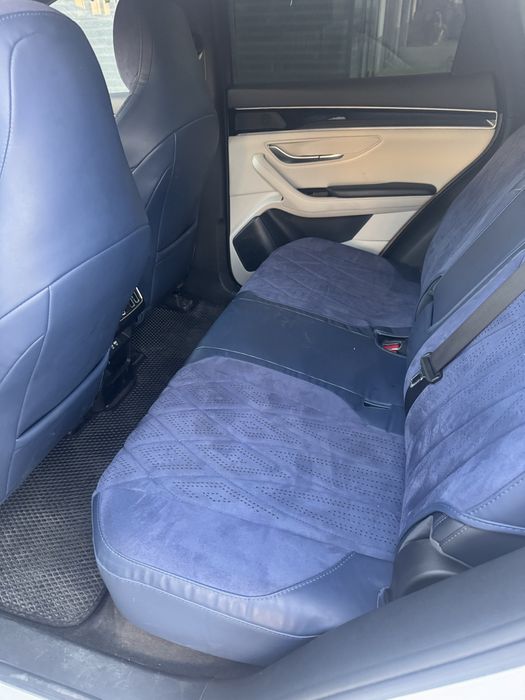 Byd song gibrid 2.300$ bn nomizga oʻtadi