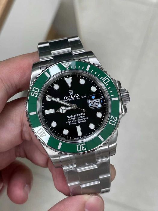 rolex submariner starbucks