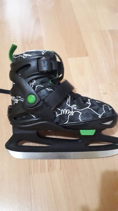 Коньки детские с халком