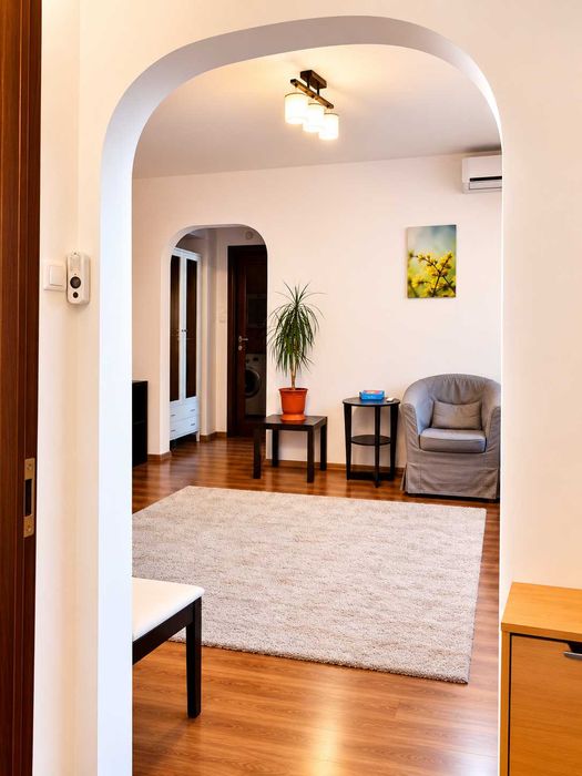 Apartament 2 camere | Pajura | etaj 3 |  bloc reabilitat | renovat | vedere libera