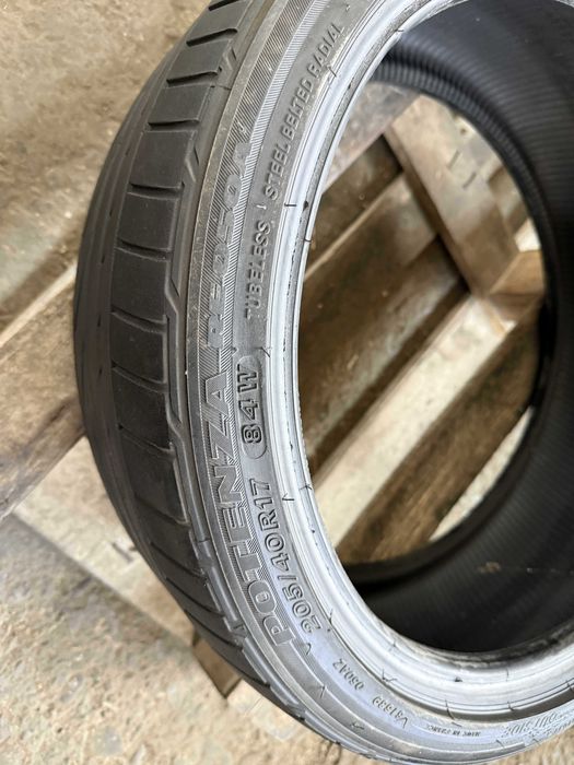 # 2x Anvelope Vara 205/40 R17 - Bridgestone Potenza RE050A