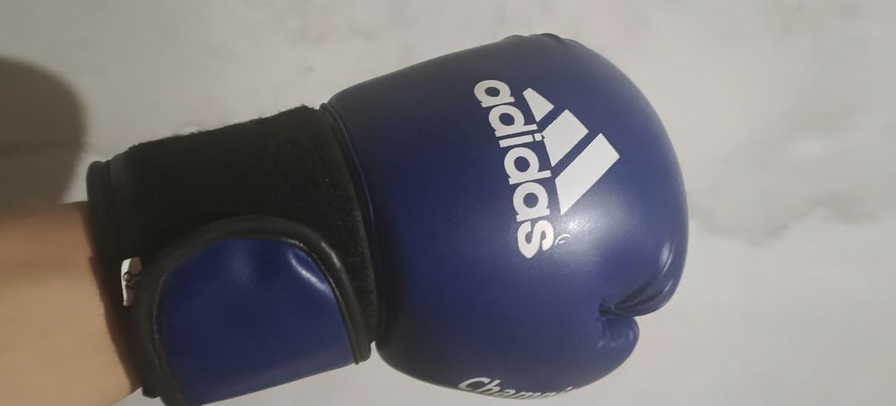 Перчатки боксерские